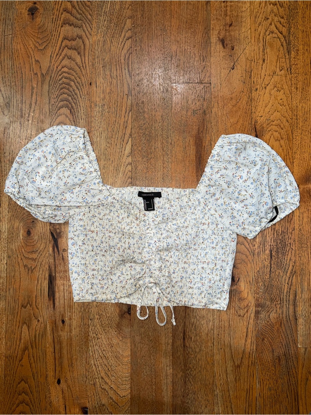 Forever 21 White Floral Puff Sleeve Crop Top
